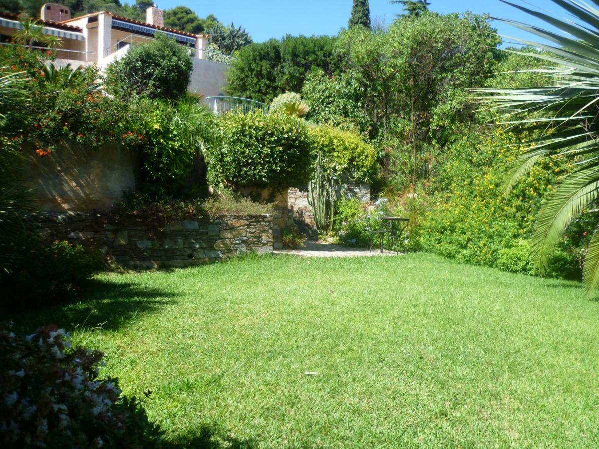 Villa Du Bau Rouge Carqueiranne Bagian luar foto
