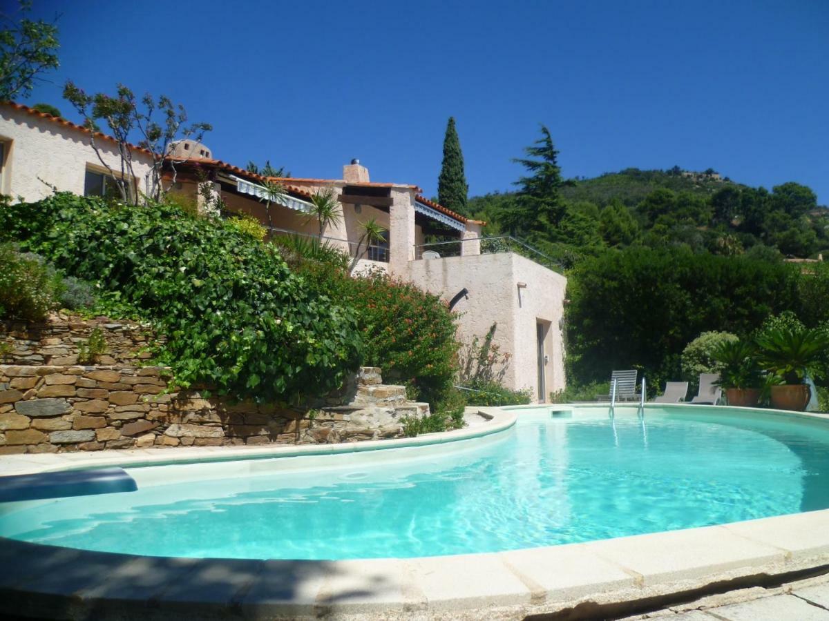 Villa Du Bau Rouge Carqueiranne Bagian luar foto